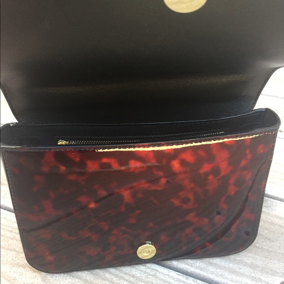 Authentic Tory Burch Robinson tortoise shoulder - Picture 7 of 8